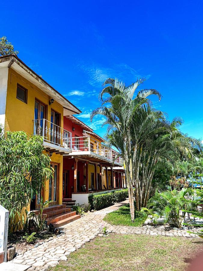 Hotel Punta Franca Jobal 外观 照片
