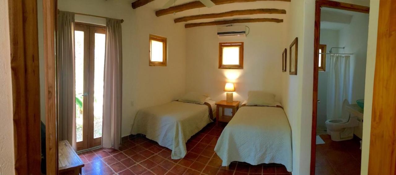 Hotel Punta Franca Jobal 外观 照片