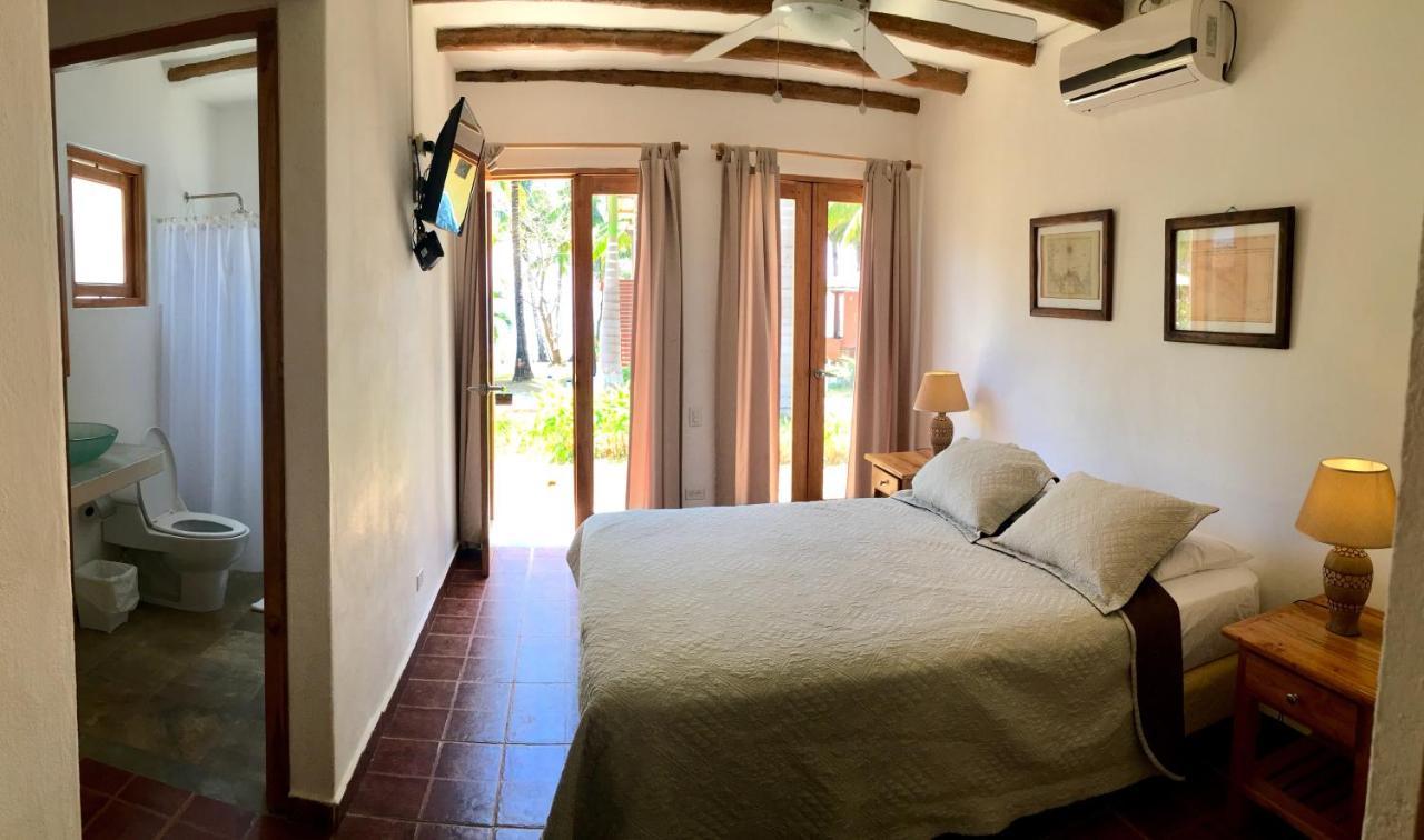 Hotel Punta Franca Jobal 外观 照片