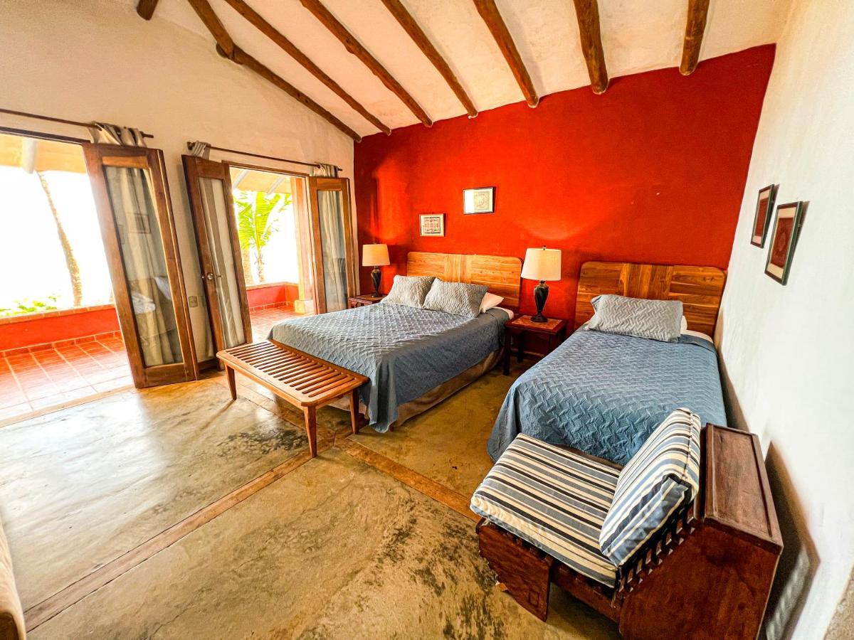 Hotel Punta Franca Jobal 外观 照片