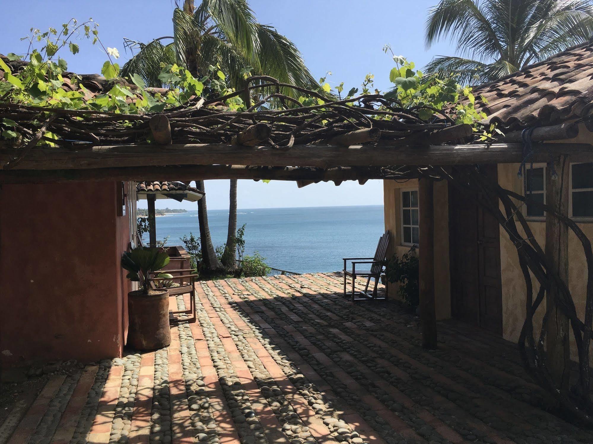 Hotel Punta Franca Jobal 外观 照片